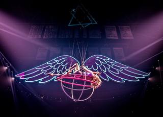 Carrie Underwood feet photo thumbnail