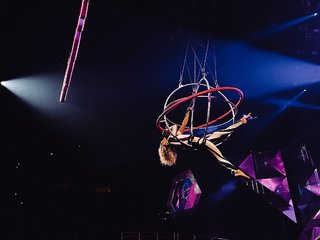 Carrie Underwood feet photo thumbnail