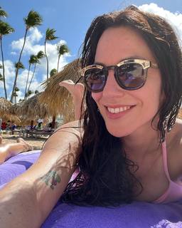 Irene Junquera feet photo thumbnail