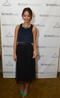 Jamie Chung feet photo thumbnail