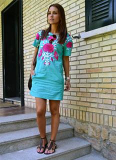 Paula Echevarría feet photo thumbnail
