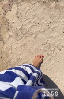 Kelly Key feet photo thumbnail