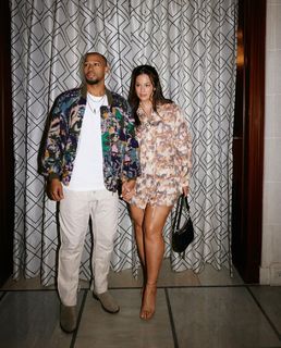 Ashley Graham feet photo thumbnail