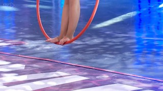 Cristina Pedroche feet photo thumbnail