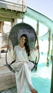 Amanda Cerny feet photo thumbnail