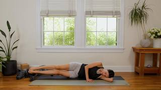 Adriene Mishler feet photo thumbnail