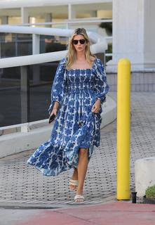 Ivanka Trump feet photo thumbnail