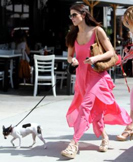 Ashley Greene feet photo thumbnail