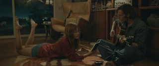 Riley Keough feet photo thumbnail