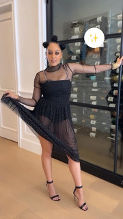 Tia Mowry feet photo thumbnail