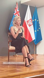 Malgorzata Kozuchowska feet photo thumbnail