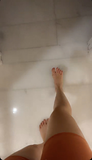 Amanda Cerny feet photo thumbnail