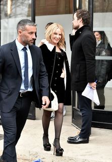 Kylie Minogue feet photo thumbnail