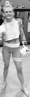 Holly Holm feet photo thumbnail