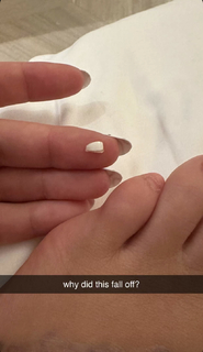 Corinna Kopf feet photo thumbnail