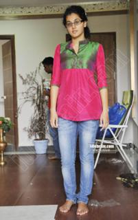 Taapsee Pannu feet photo thumbnail