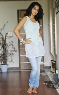 Taapsee Pannu feet photo thumbnail