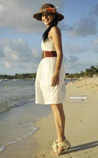 Taapsee Pannu feet photo thumbnail