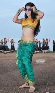 Taapsee Pannu feet photo thumbnail