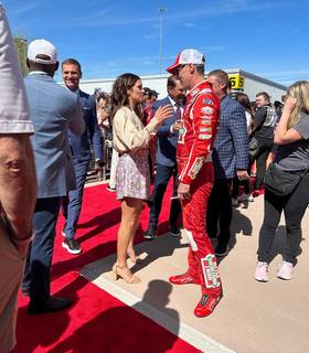 Danica Patrick feet photo thumbnail