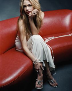 Denise Richards feet photo thumbnail