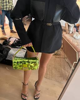 Shay Mitchell feet photo thumbnail