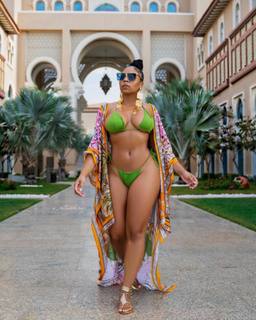 Ashanti feet photo thumbnail