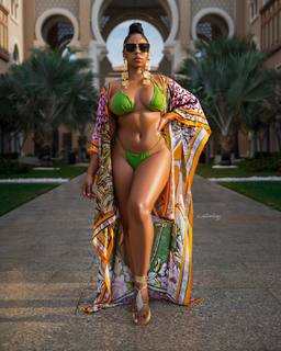 Ashanti feet photo thumbnail