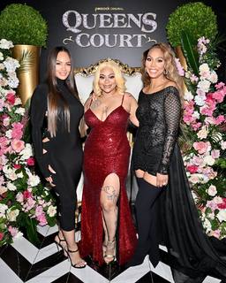 Evelyn Lozada feet photo thumbnail
