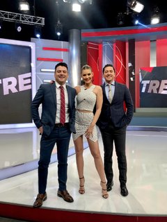 Vanessa Claudio feet photo thumbnail
