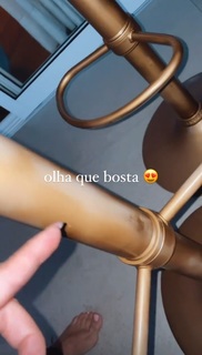 Kéfera Buchmann feet photo thumbnail