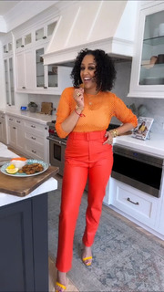 Tia Mowry feet photo thumbnail