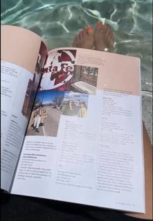 Giada De Laurentiis feet photo thumbnail