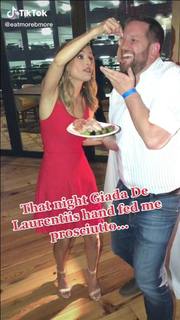 Giada De Laurentiis feet photo thumbnail