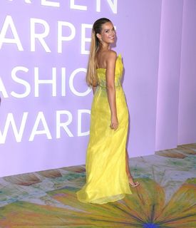 Petra Nemcova feet photo thumbnail