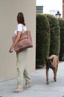 Eva Mendes feet photo thumbnail