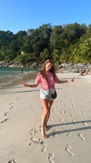 Victoria Waldrip feet photo thumbnail