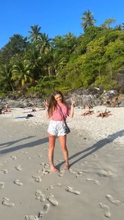 Victoria Waldrip feet photo thumbnail