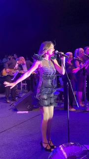 Severina Kojic feet photo thumbnail
