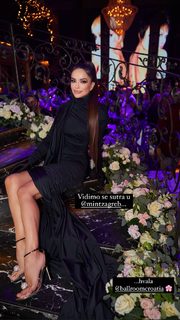 Severina Kojic feet photo thumbnail