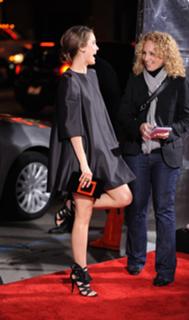 Keri Russell feet photo thumbnail