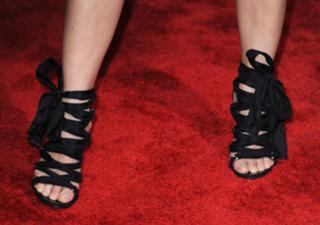 Keri Russell feet photo thumbnail