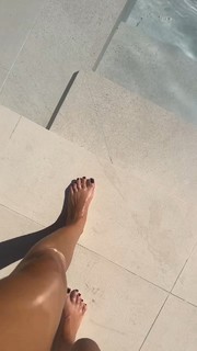 Cristina Pedroche feet photo thumbnail
