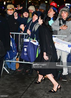 Julianna Margulies feet photo 5