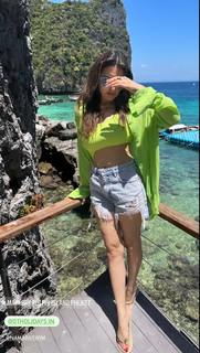 Hansika Motwani feet photo thumbnail