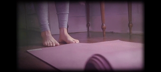 Adriene Mishler feet photo thumbnail