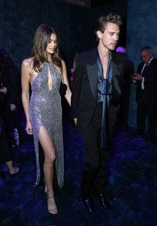 Kaia Gerber feet photo thumbnail