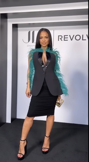 Christina Milian feet photo thumbnail