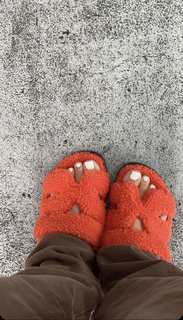 Corinna Kopf feet photo thumbnail
