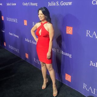 Ming-Na Wen feet photo thumbnail